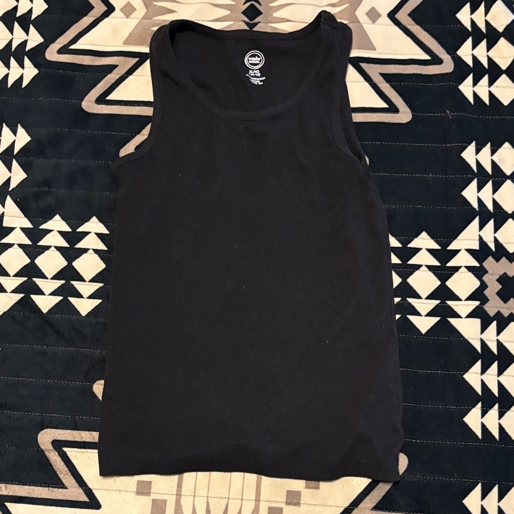 Black Sleeveless Women's Top